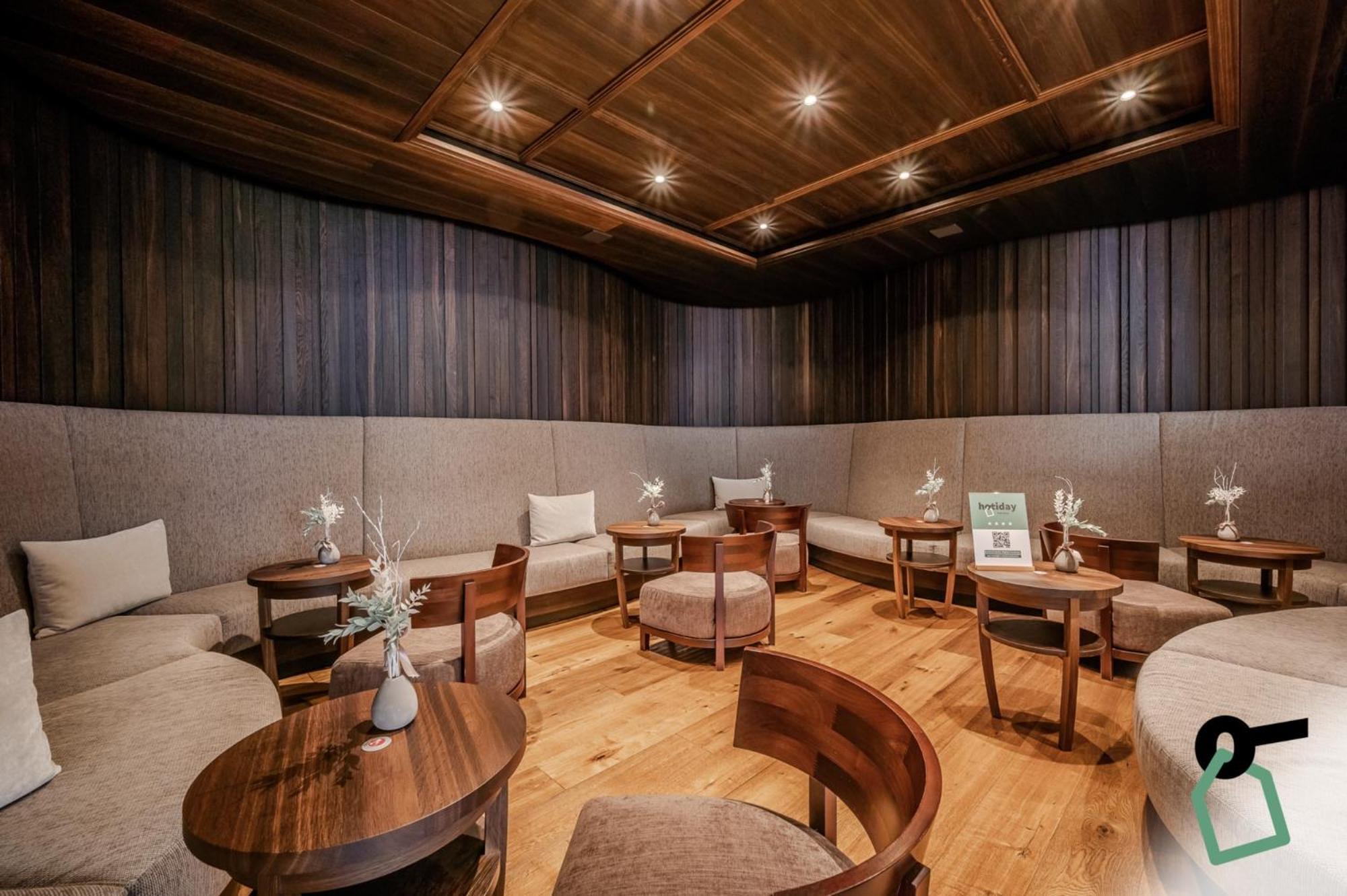 Hotiday Room Collection - Ortisei Bagian luar foto