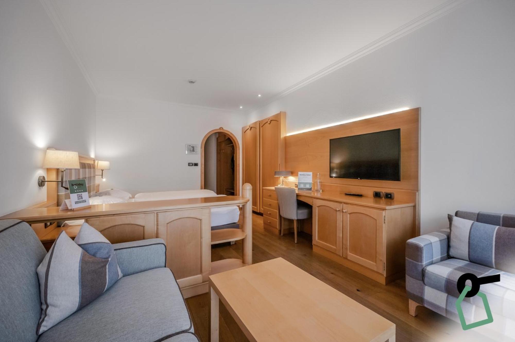 Hotiday Room Collection - Ortisei Bagian luar foto
